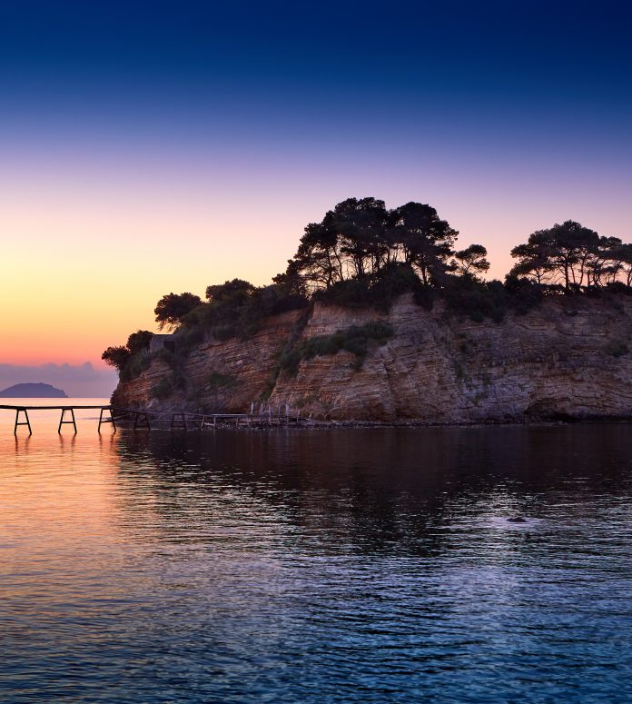 Sunset Romance - Yacht - Island Luxury Yachting
